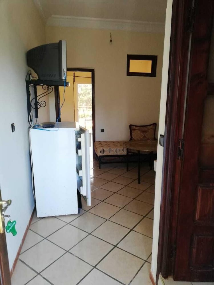 Standard Studio, 1 Bedroom, Balcony, Pool View photo 1
