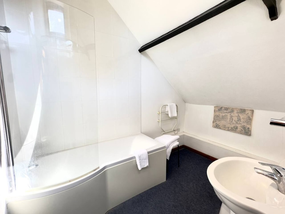 Superior Double Room, Ensuite photo 2