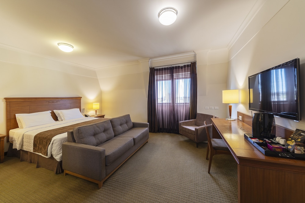 Superior Suite photo 1