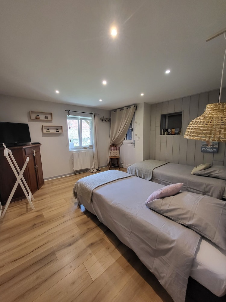 Traditional Apartment (L'Ecurie) photo 1