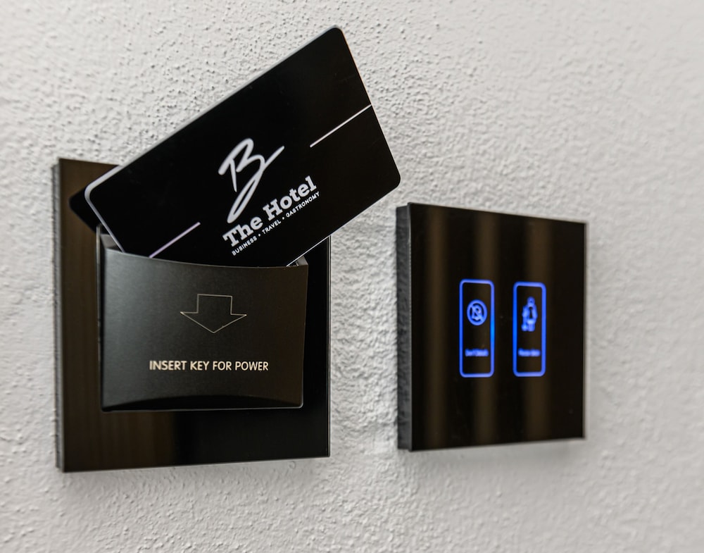 Special Equiped Executive Suite - Photo 10