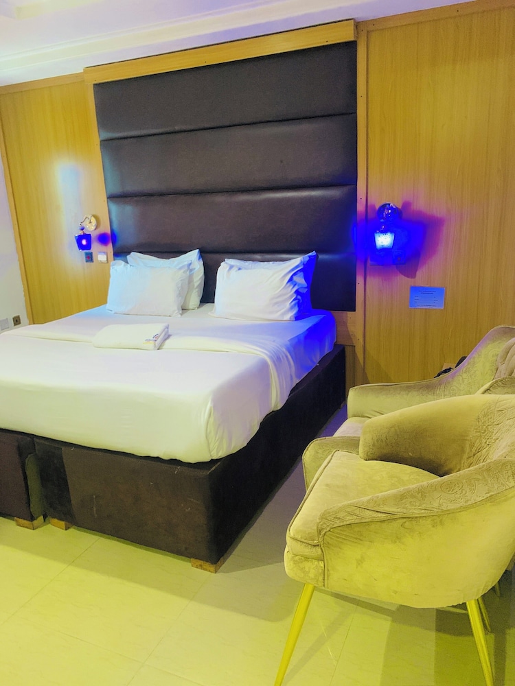 Deluxe Room, Non Smoking, Private Bathroom photo 1
