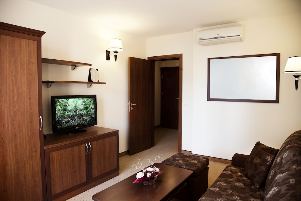 Suite Twin - Photo 11