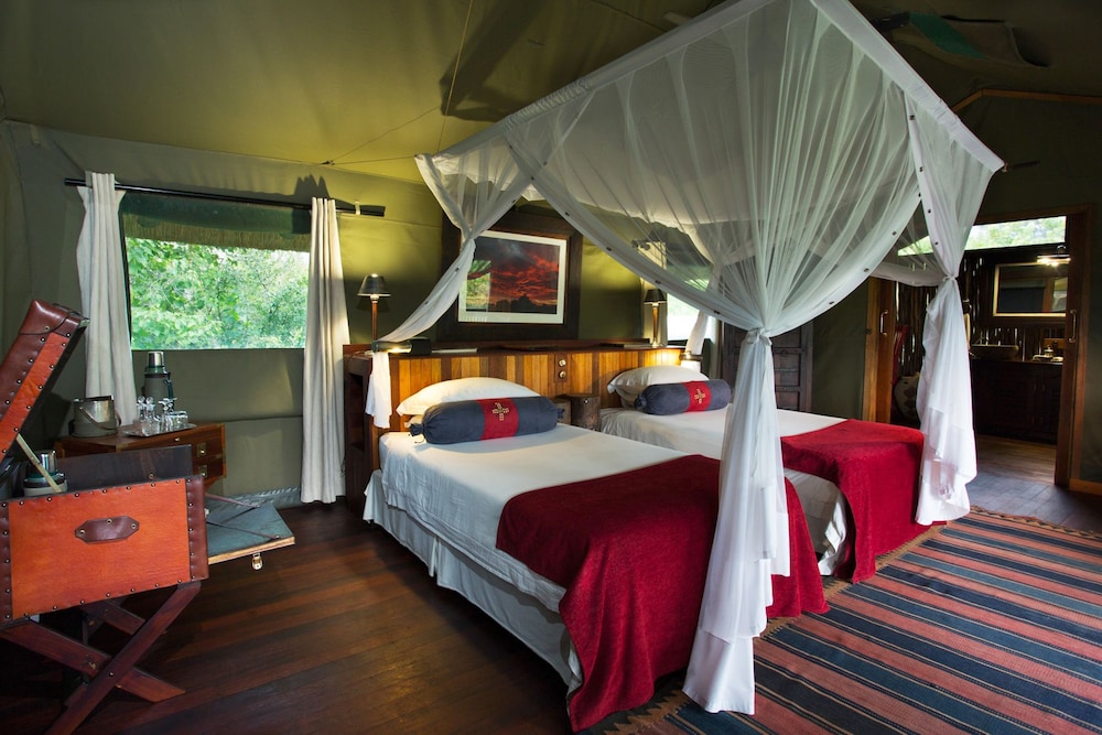 Luxury Tent photo 2