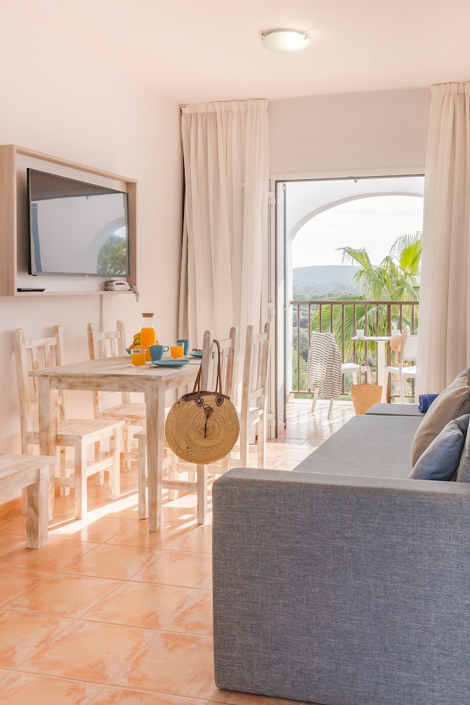 Economy Apartment, 1 Bedroom (Sunrise) - Photo 11