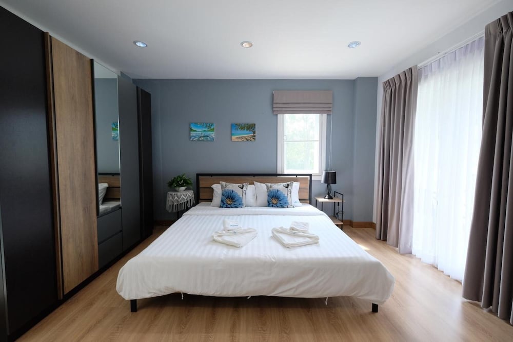 Deluxe Studio Suite photo 3
