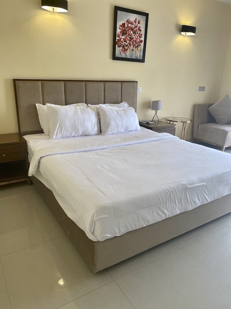 Standard Room photo 2