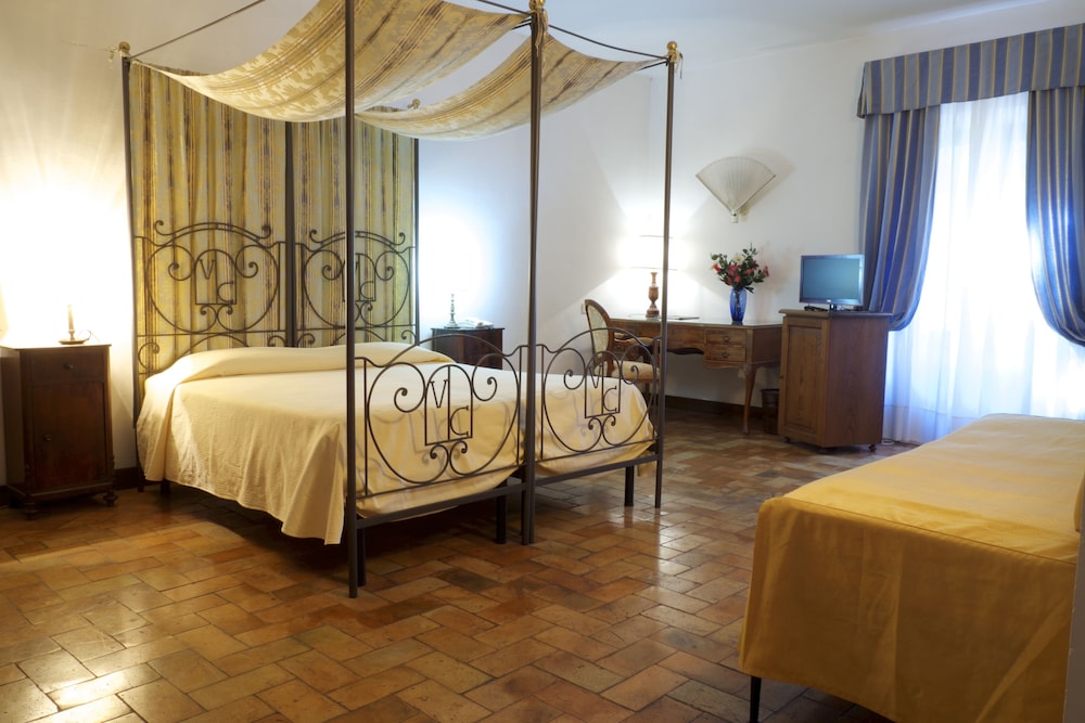 Superior Triple Room photo 1