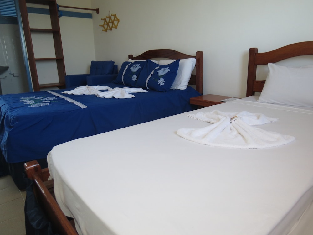 Quadruple Deluxe Suite photo 2
