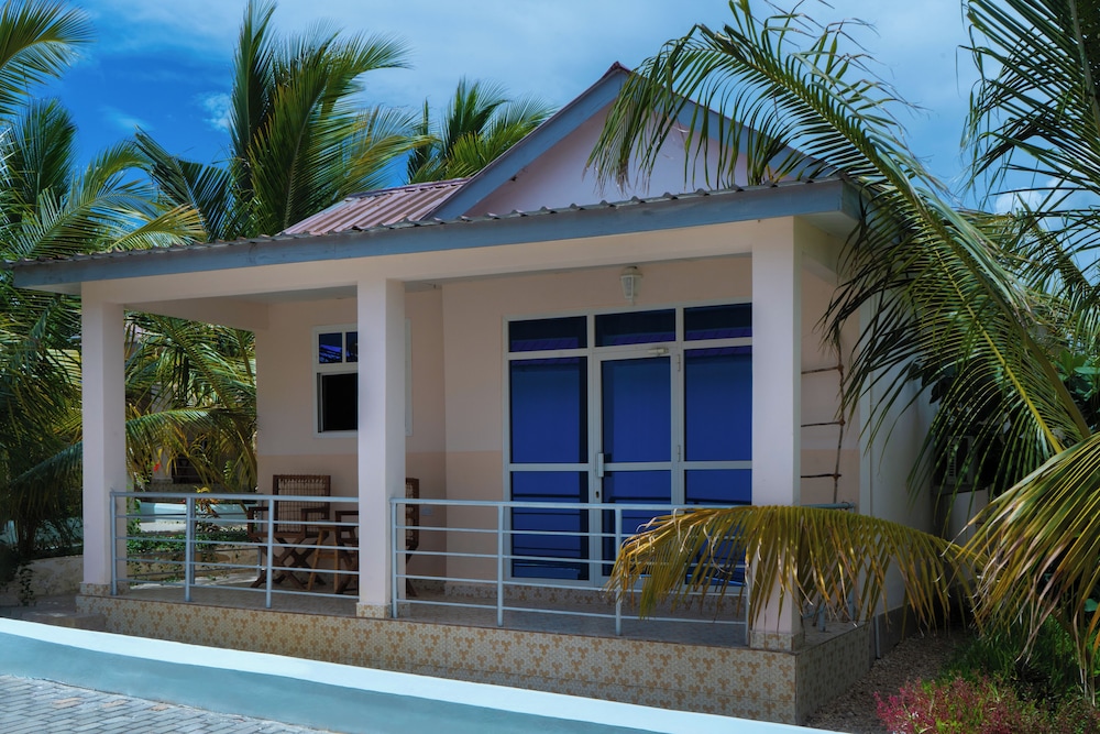 Classic Double Room, Ocean View photo 3