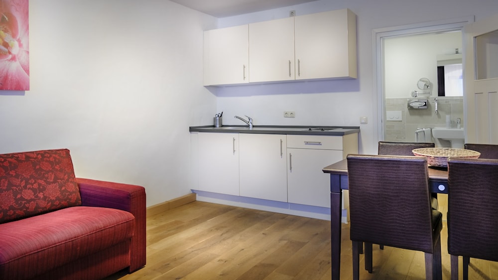 Comfort Apartment, 2 Bedrooms, Non Smoking photo 3