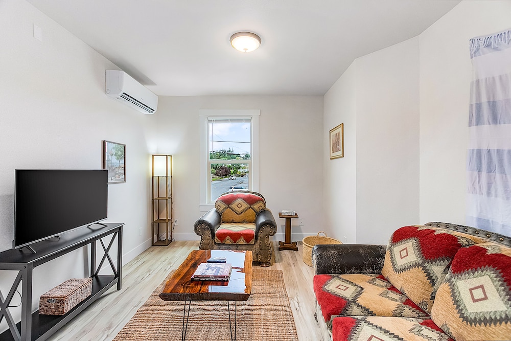 Classic Apartment photo 1