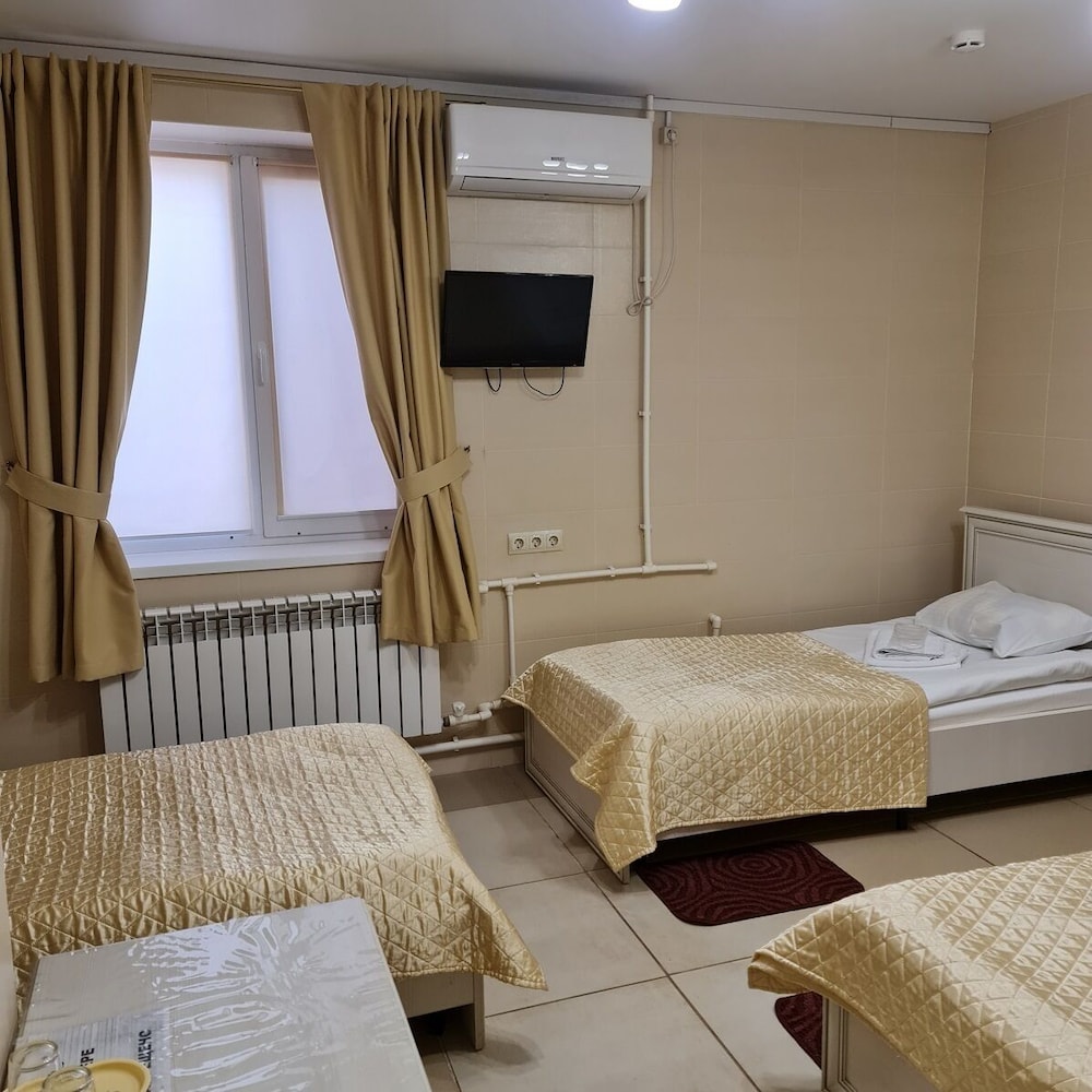 Standard Triple Room, 3 Twin Beds, Non Smoking