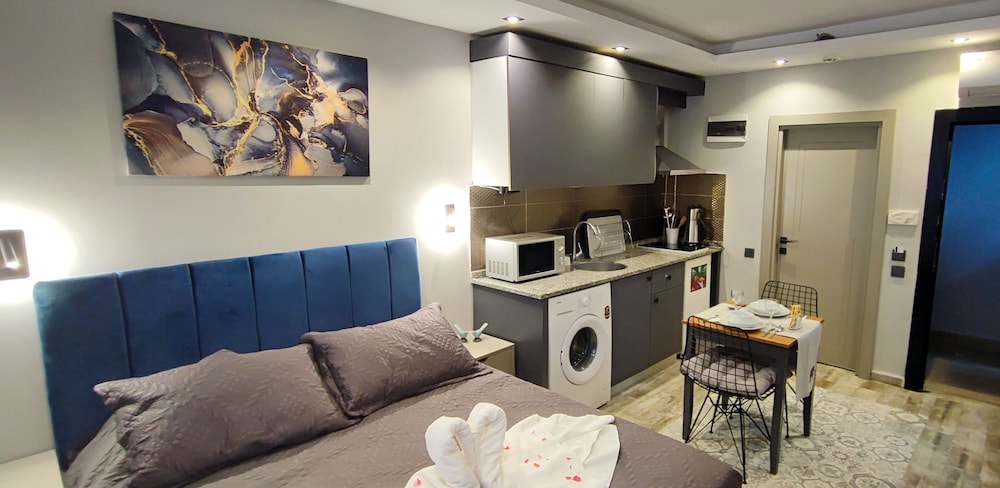 Basement Bodrum Suite