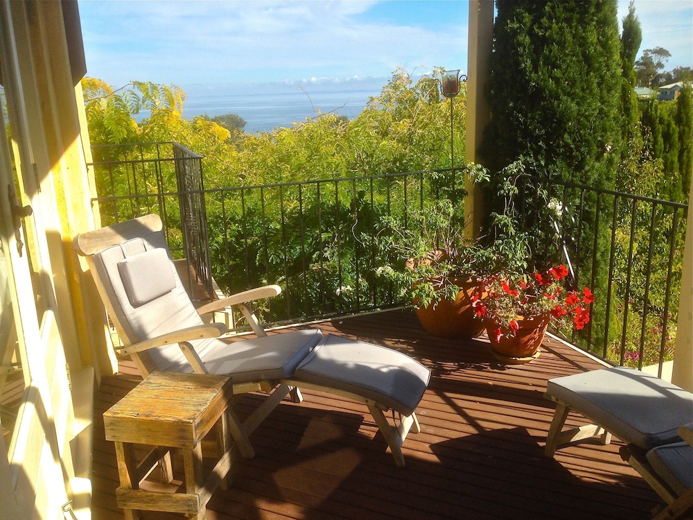 Two Bedroom Beach View Villa photo 3