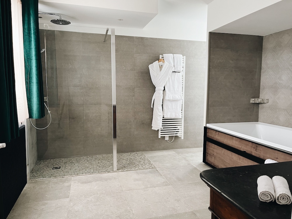 Superior Suite photo 3