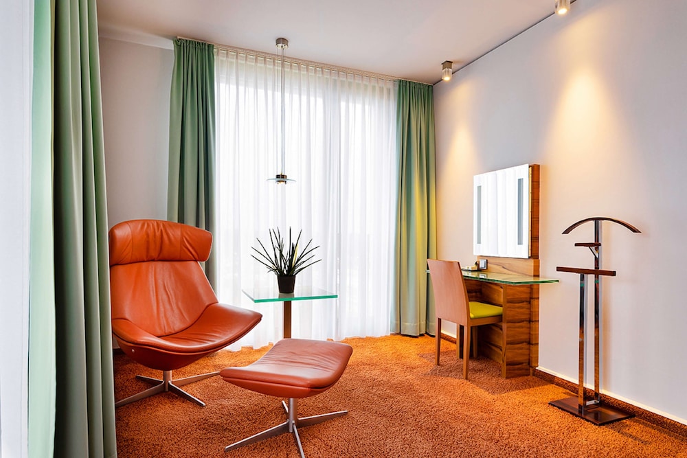 Suite, Balcony - Photo 3
