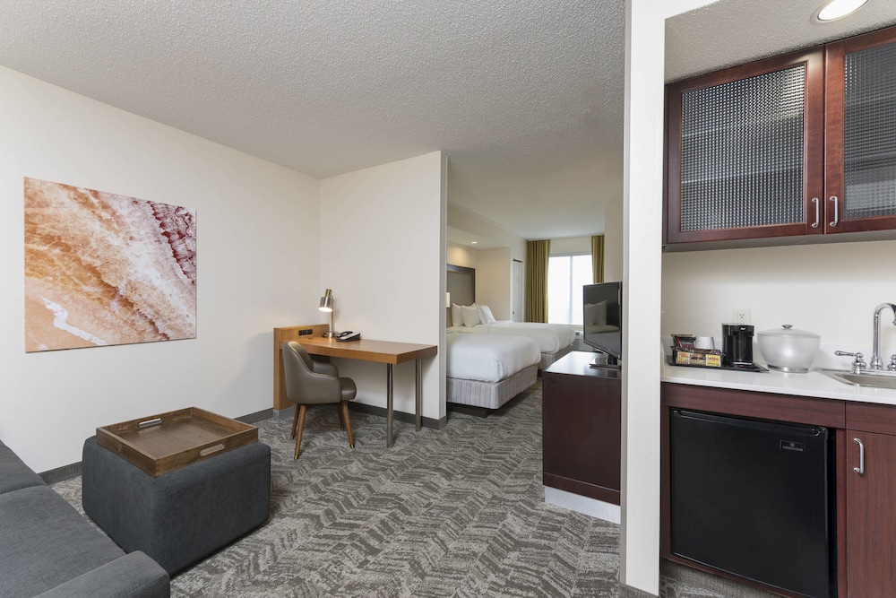 Suite, 2 Double Beds