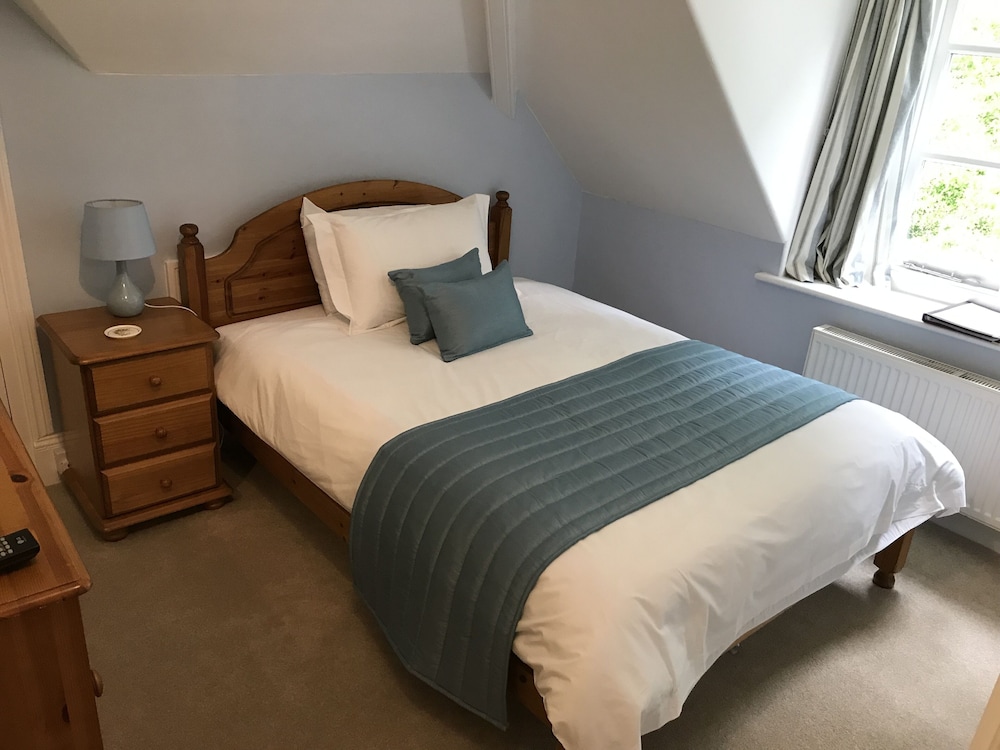 Single Room, Ensuite (Walkers room rear view) photo 1