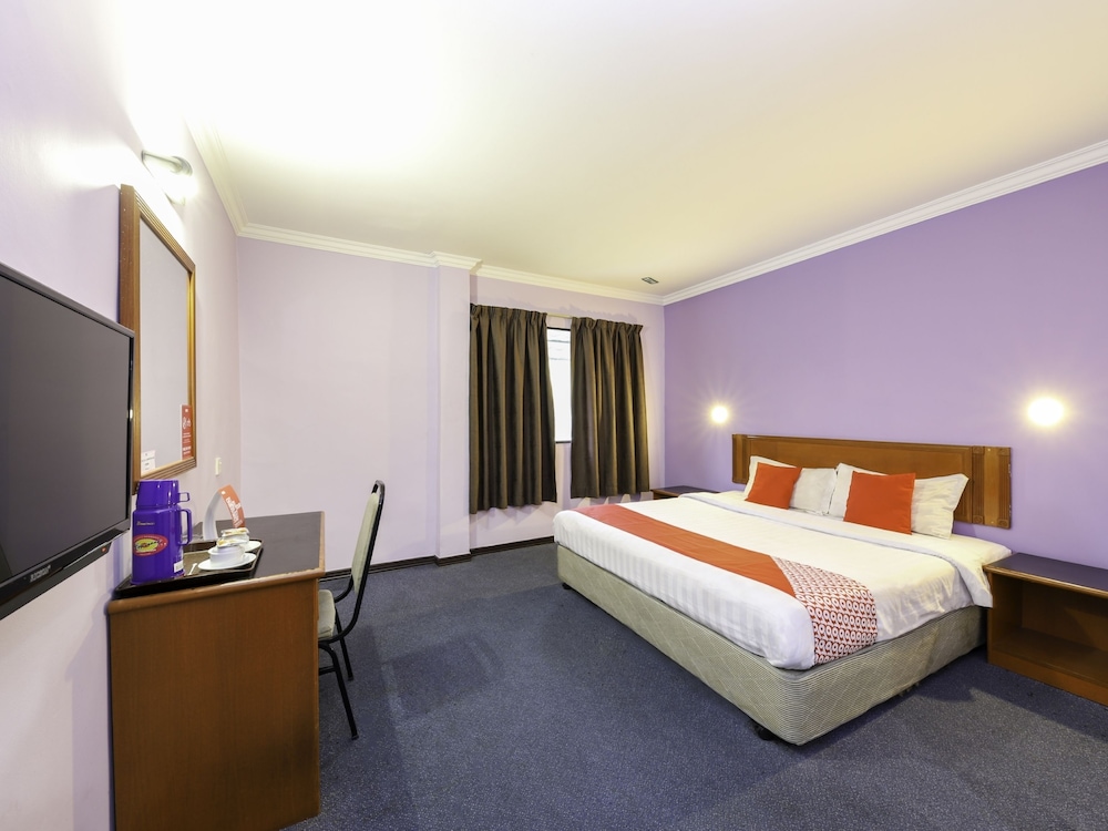 Deluxe Double Room, 1 King Bed photo 1