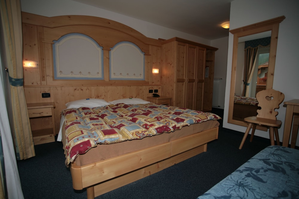 Triple Room, Balcony