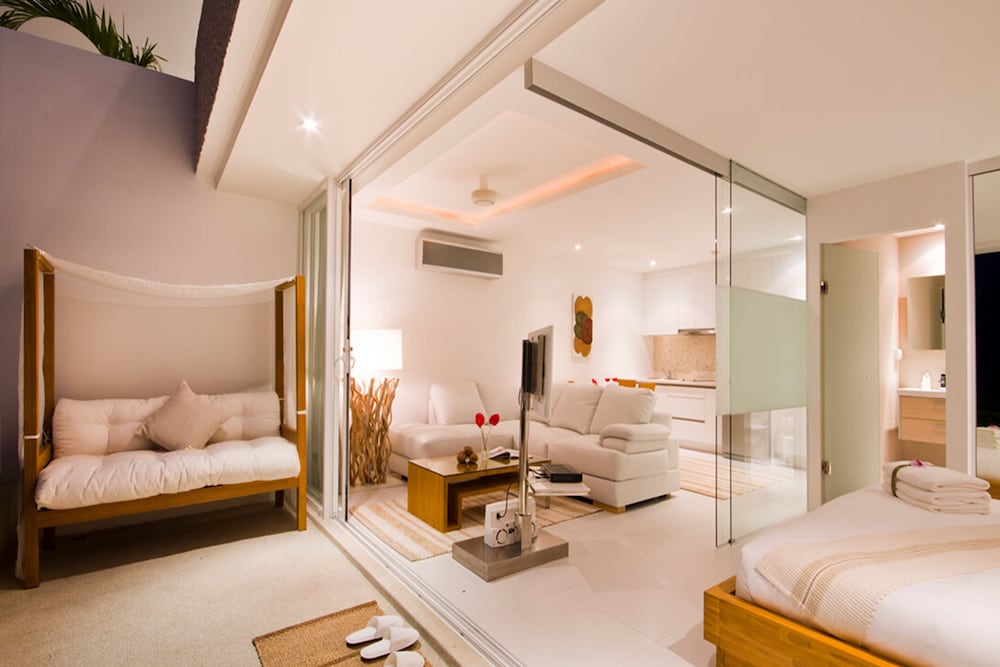 One Bedroom Terrace with Seaview - Photo 7
