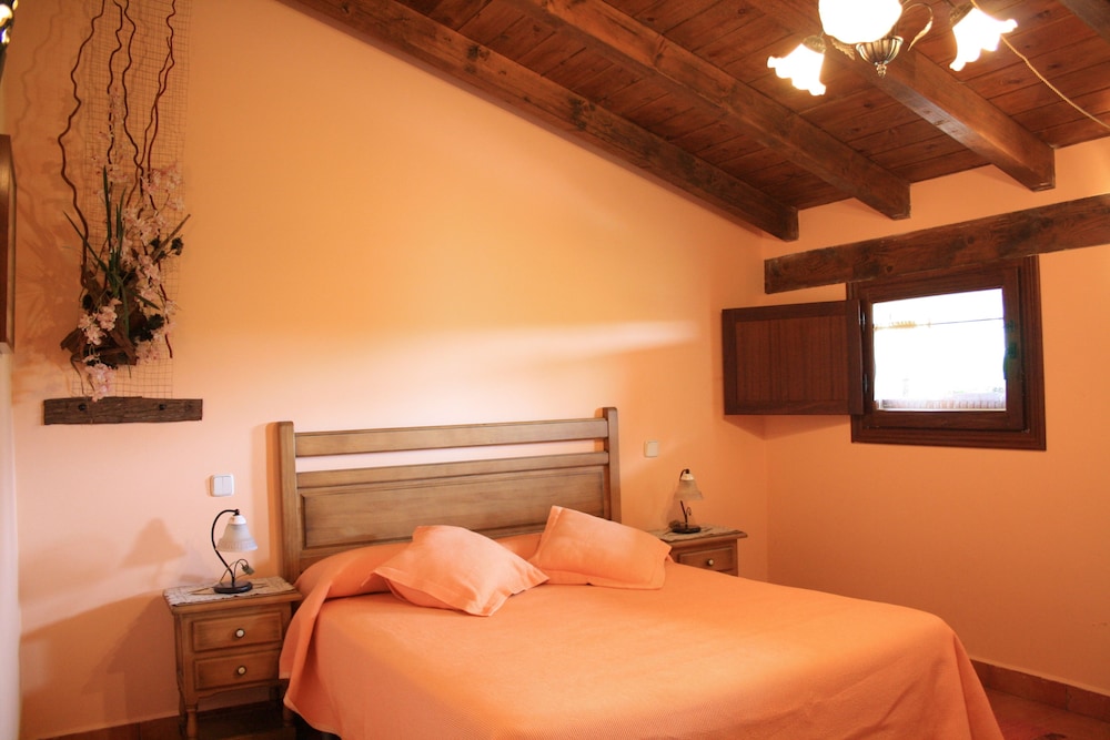 Comfort Apartment, 1 Double Bed, Kitchen, Vineyard View