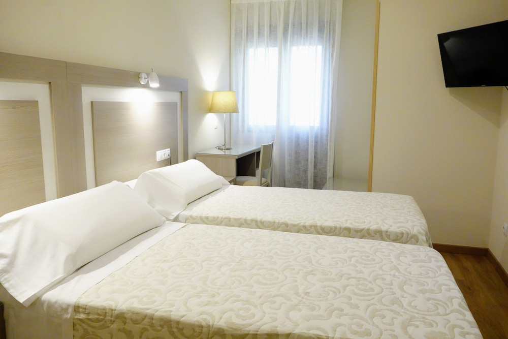 Triple Room - Photo 3