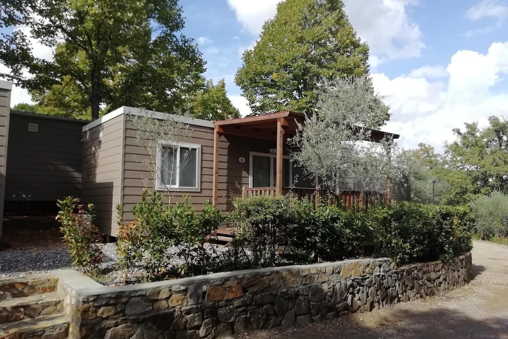 Superior Bungalow photo 3