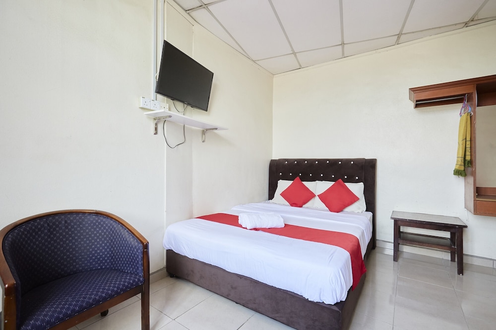Deluxe Triple Room - Photo 7