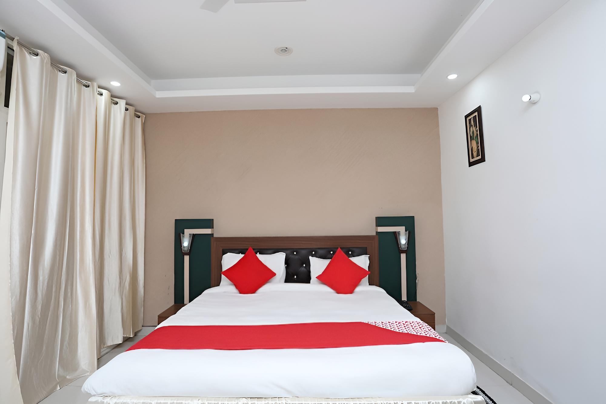 Standard Double Room photo 3