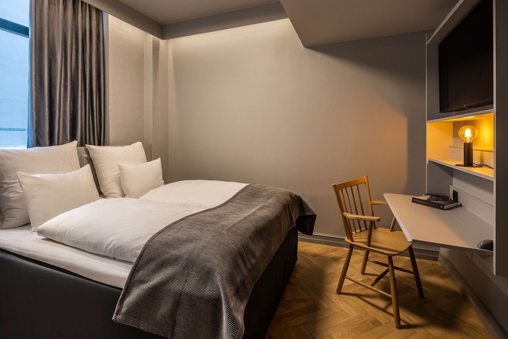 Standard Double Room, 1 King Bed