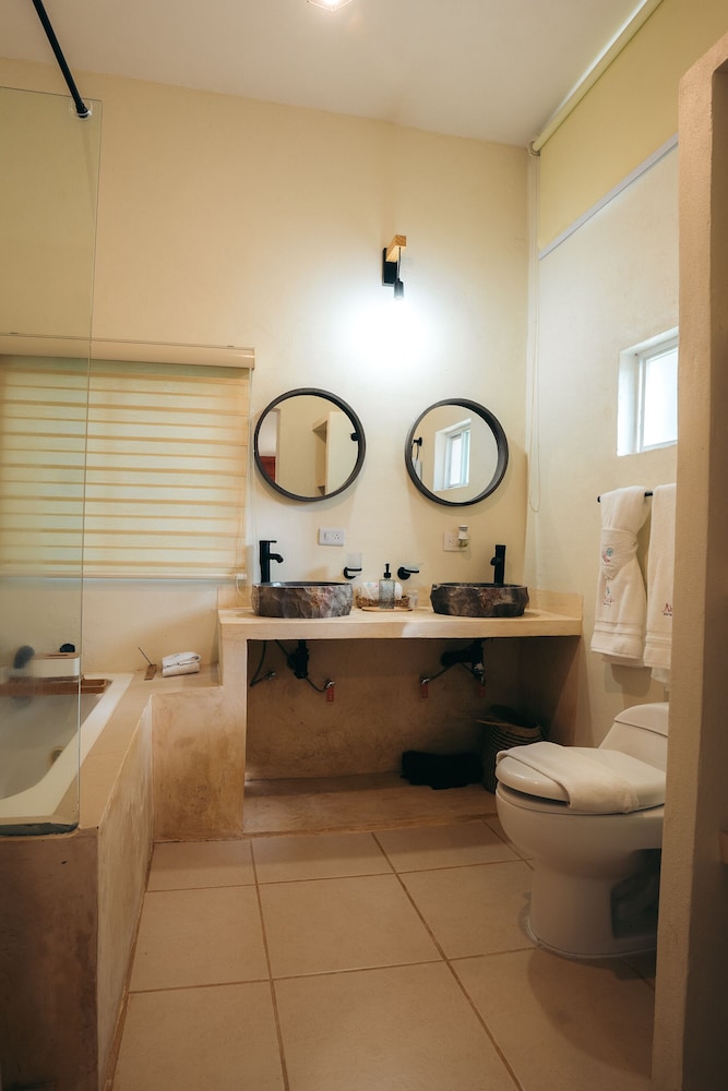 Superior Double Room, 1 King Bed photo 3