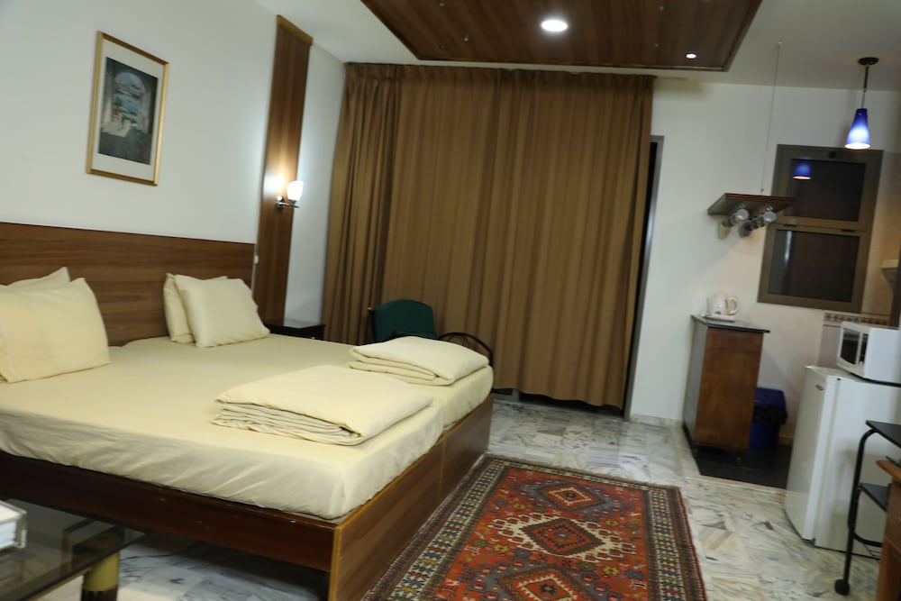 Business Studio Suite, 1 Bedroom photo 1