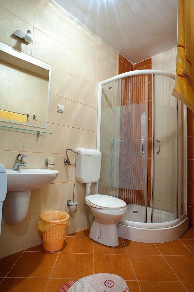 Apartment, 2 Bedrooms, Sea View photo 3