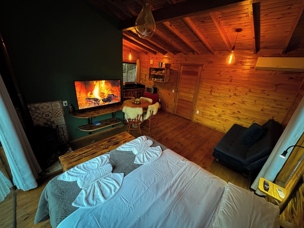 Chalet, Mountain View photo 2