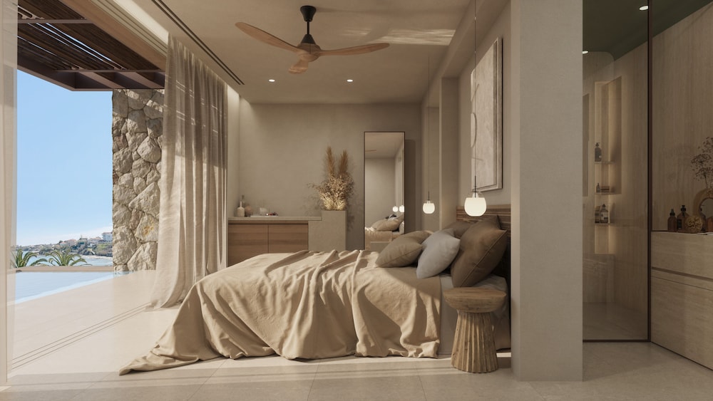 Executive Beachfront View Suite with Heated Mini Pool - Photo 1