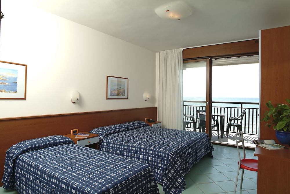 Apartment, 1 Bedroom, Sea View photo 1