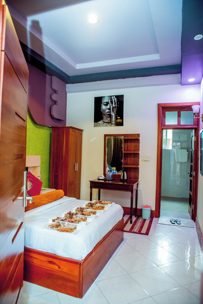 Deluxe Single Room