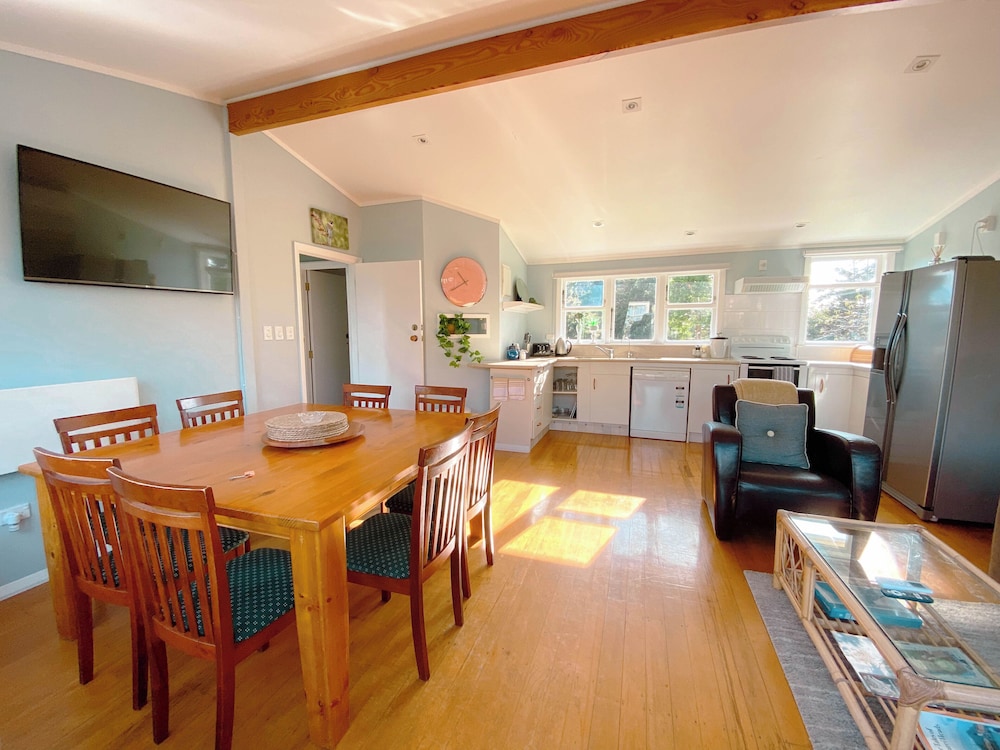 Family Cottage, Non Smoking photo 2