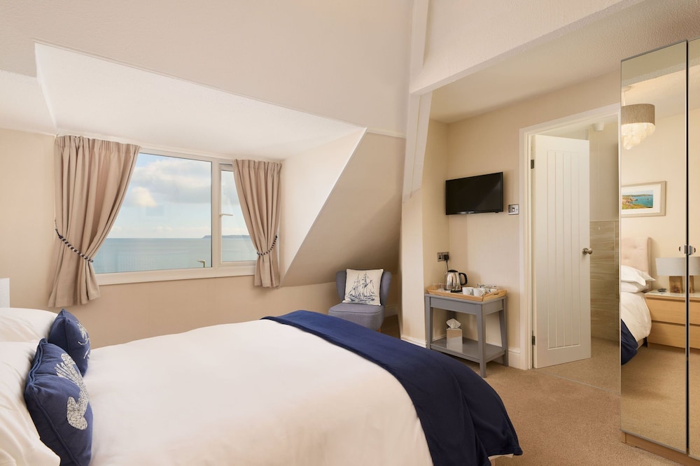 Classic Double Room, Ensuite, Sea View (Room 10) photo 2