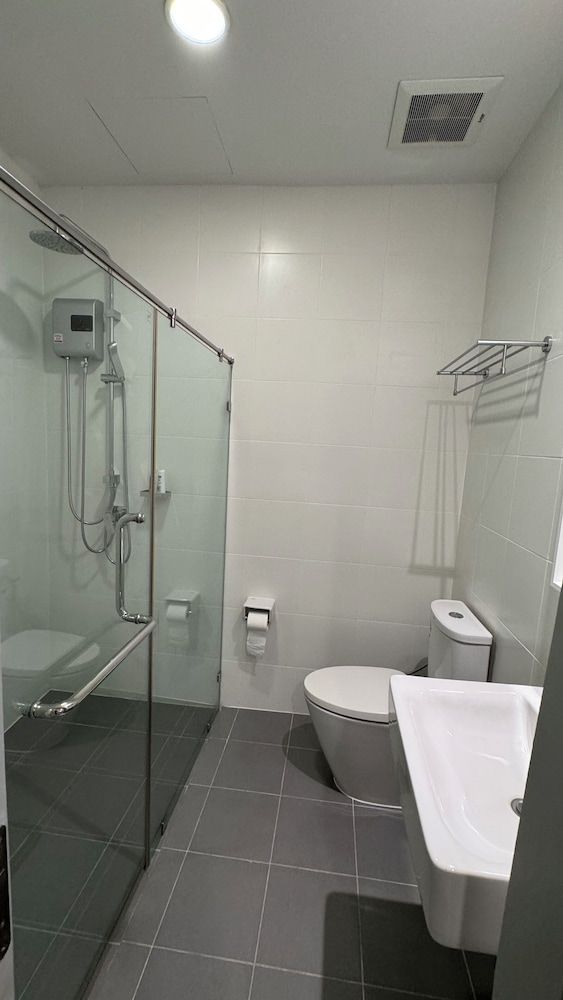 Deluxe Triple Room photo 3