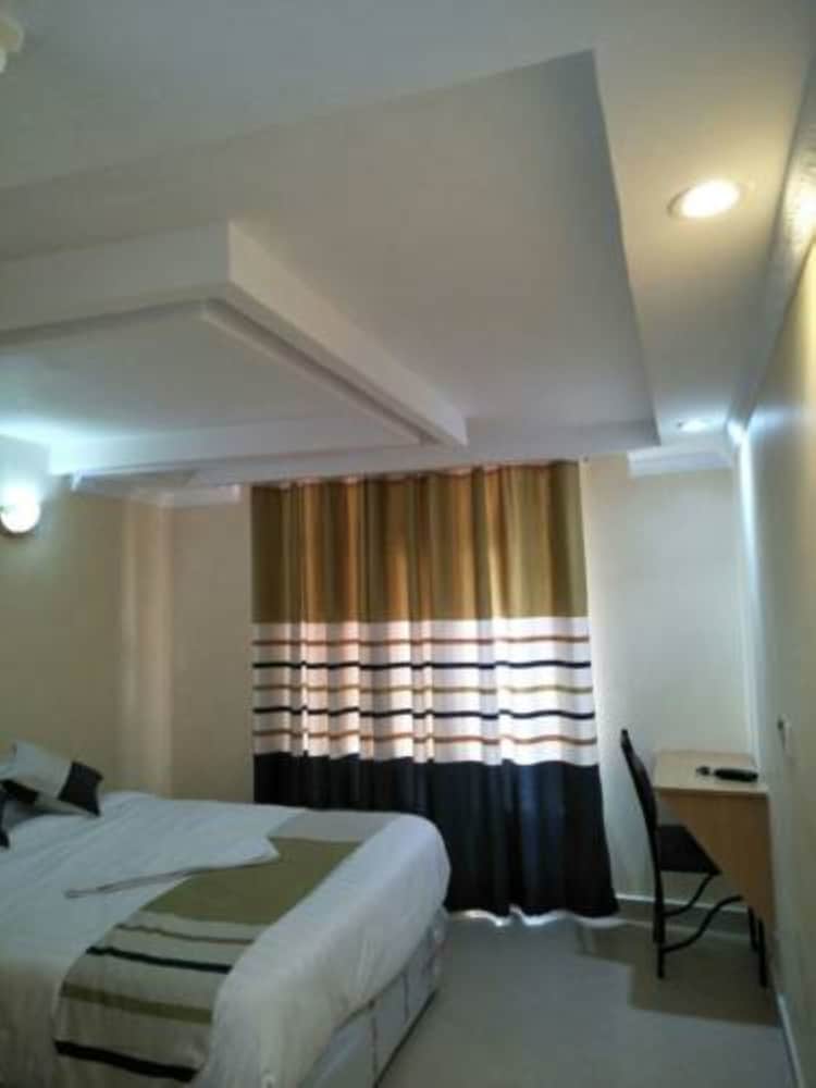 Double Room photo 3