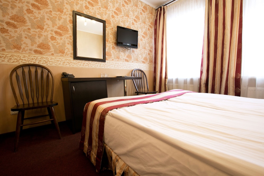 Economy Room photo 3
