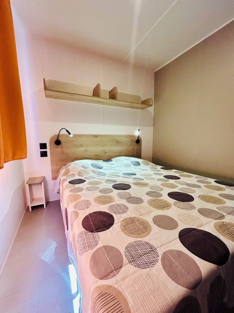 Comfort Mobile Home, 3 Bedrooms photo 1