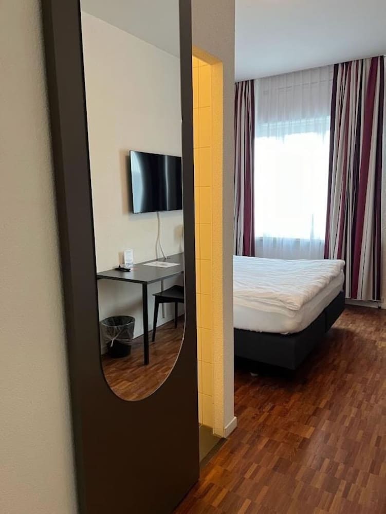 Economy Single Room photo 2