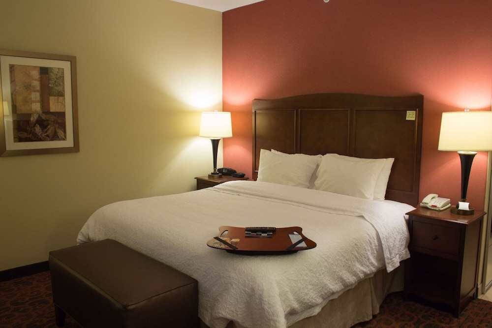 King bed - Photo 3