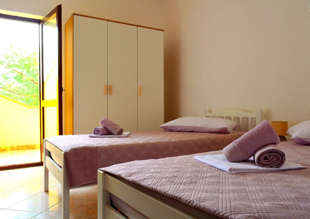 Apartment (Maris - next to the beach - A1(8)) photo 1