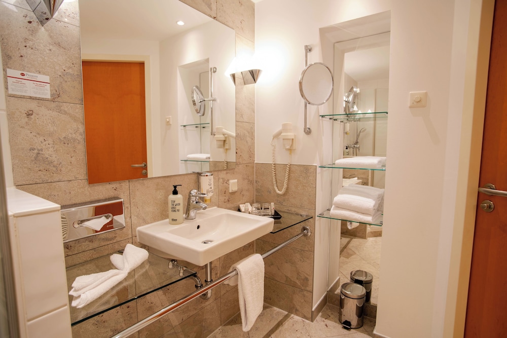 Standard Apartment, 1 Double Bed, Kitchenette (Separate Living Room;with Sofabed) - Photo 8
