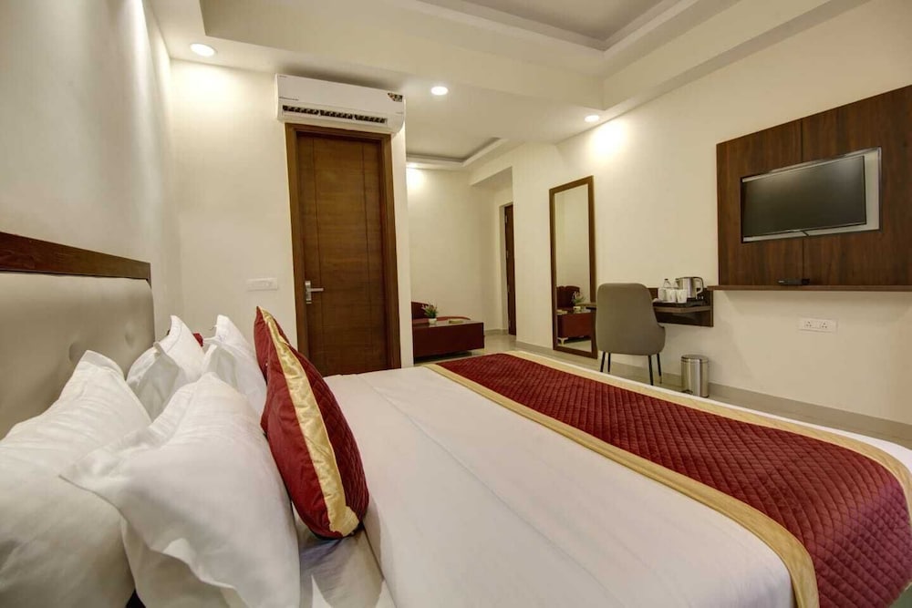 Premium Room - Photo 4